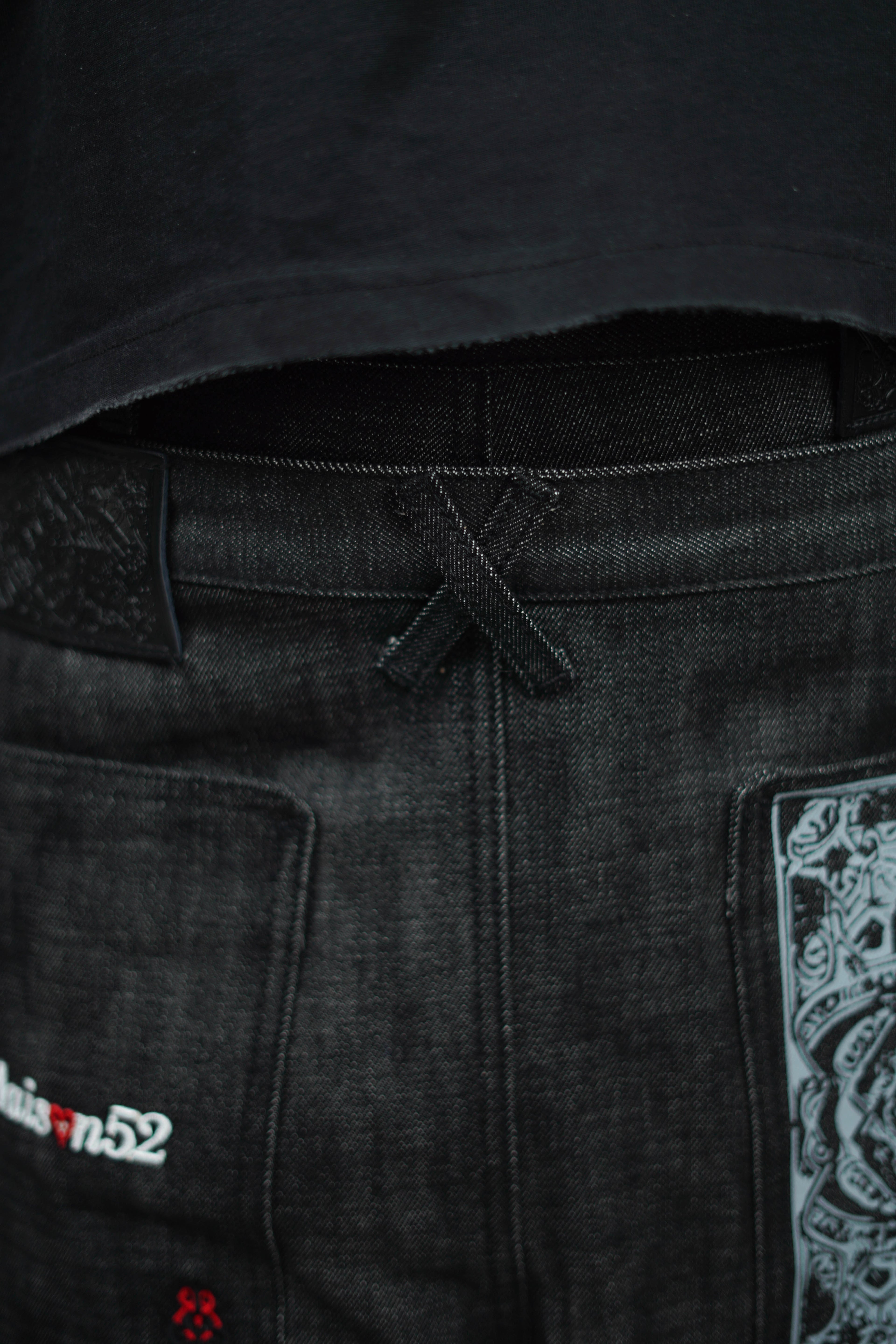 CARD SELVEDGE BLACK JEANS