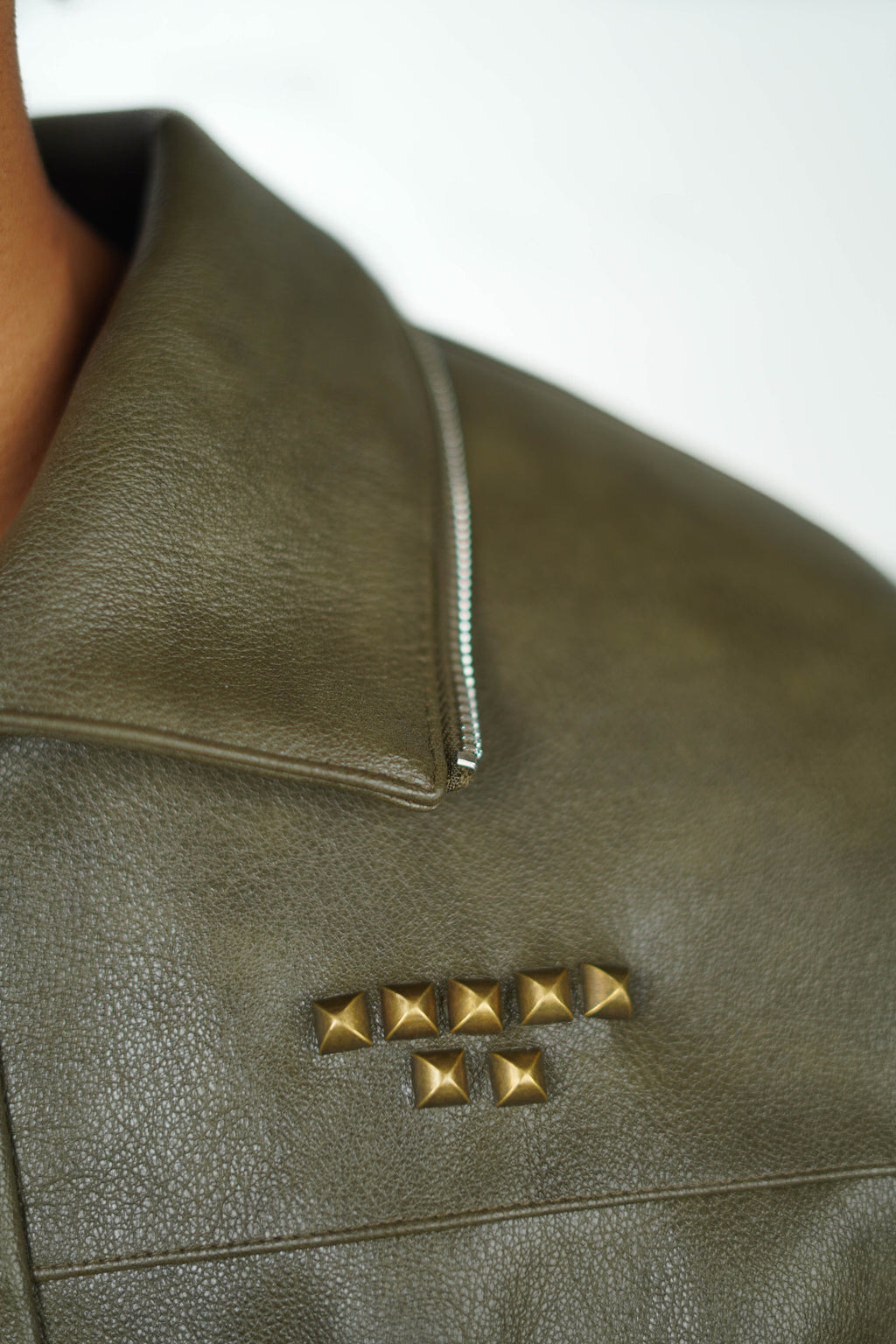 GREEN ABORNED JACKET